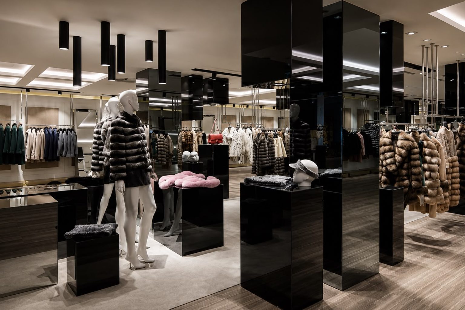 adamo-fur-leather-store-antalya-chinchilla-jacket Адамо магазин меха и кожи в Анталии – выставка дорогих шуб и курток